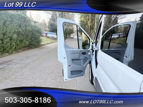 Used 2018 Ford Transit 150 XL image 46