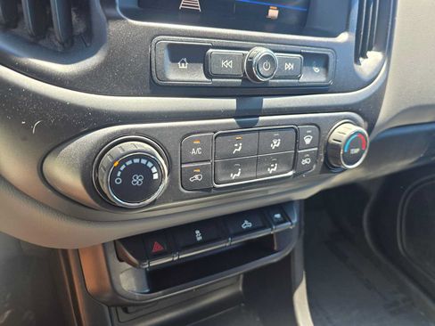 Used 2021 Chevrolet Colorado W/T w/ Custom Special Edition RWD image 28