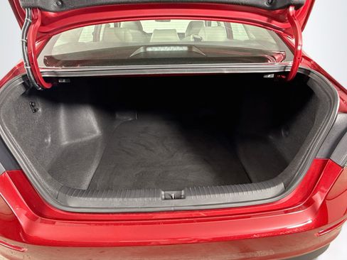 Certified 2026 Honda Accord SE image 33