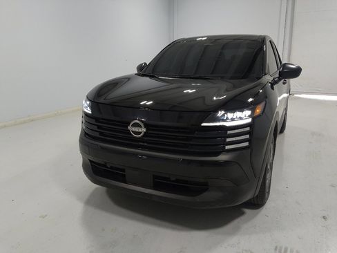Used 2025 Nissan Kicks S FWD image 15