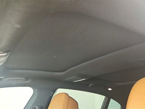 Used 2017 BMW 750i xDrive image 18