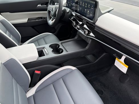 New 2026 Honda Prologue EX image 17