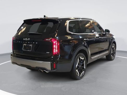 Used 2025 Kia Telluride S AWD/4WD image 5