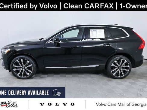 Certified 2023 Volvo XC60 B5 Ultimate w/ Climate Package FWD image 2