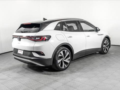 Used 2021 Volkswagen ID.4 Pro S w/ Gradient Package image 8