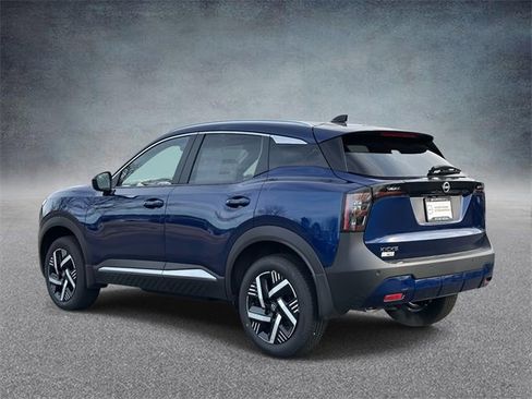 New 2026 Nissan Kicks SV image 4