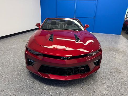 Used 2017 Chevrolet Camaro SS RWD image 2