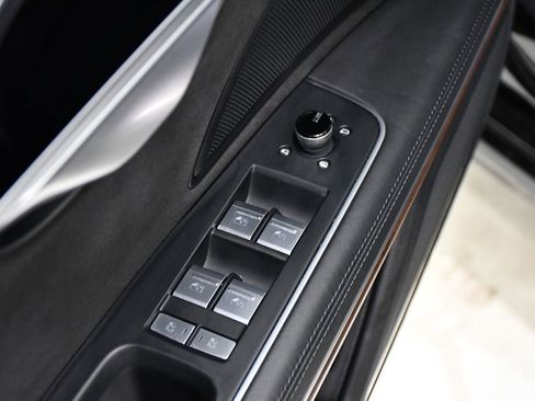 Used 2023 Audi A8 L 3.0T w/ Luxury Package image 18