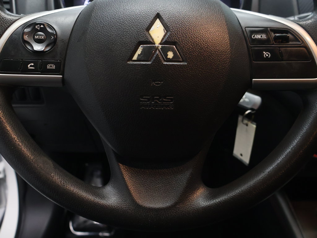 Used 2019 Mitsubishi Outlander Sport ES AWD/4WD image 18