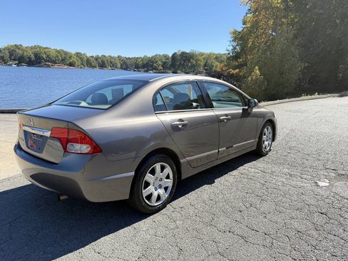 Used 2011 Honda Civic LX image 7