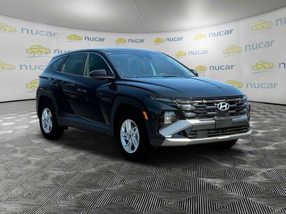 New 2025 Hyundai Tucson SE