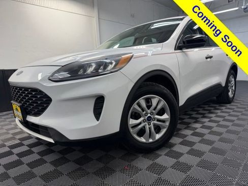 Used 2020 Ford Escape S FWD image 3