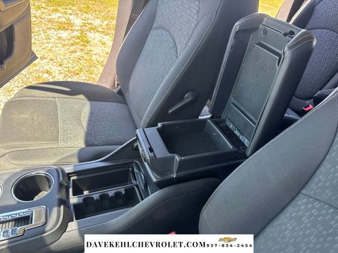 Used 2016 GMC Acadia SLE FWD image 27