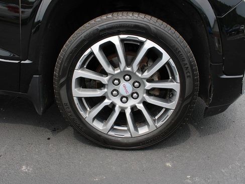 Used 2023 GMC Acadia Denali w/ Denali Ultimate Package AWD/4WD image 14
