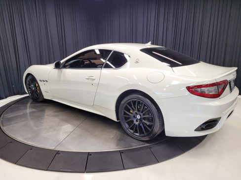 Used 2018 Maserati GranTurismo Sport image 10