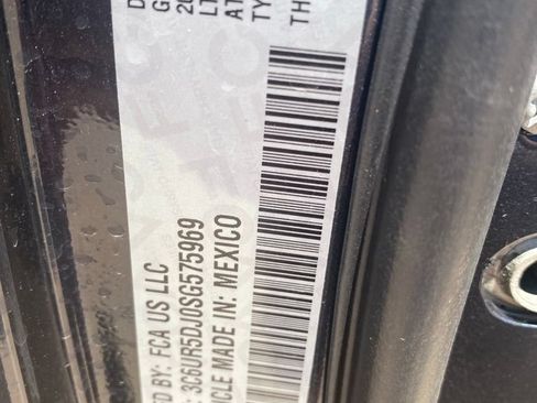 Used 2025 RAM 2500 Big Horn AWD/4WD image 11