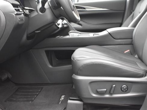 Certified 2026 INFINITI QX60 Pure w/ Cargo Package image 12