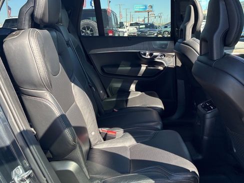 Used 2021 Volvo XC90 T8 Inscription image 13