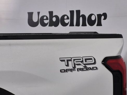 New 2025 Toyota Tacoma TRD Off-Road image 7