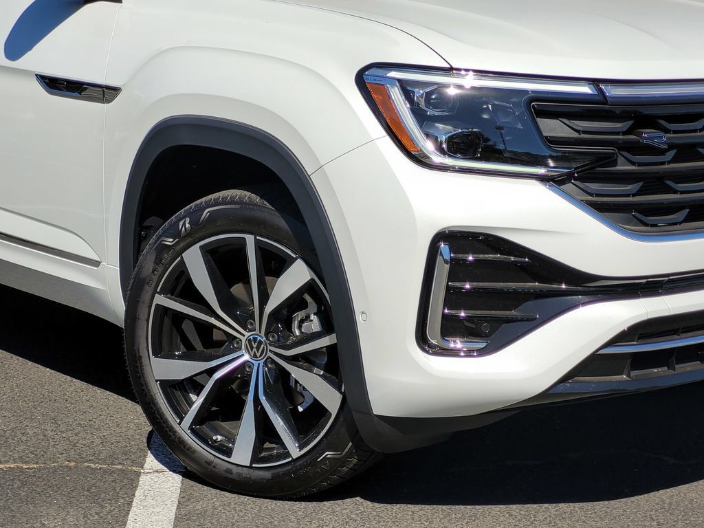 New 2025 Volkswagen Atlas SEL Premium R-Line AWD/4WD image 3