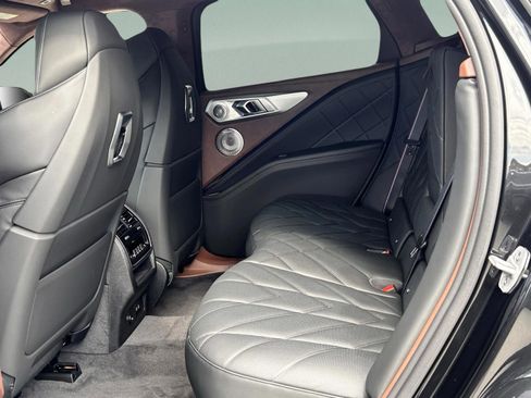 Used 2026 BMW XM Label Red image 30