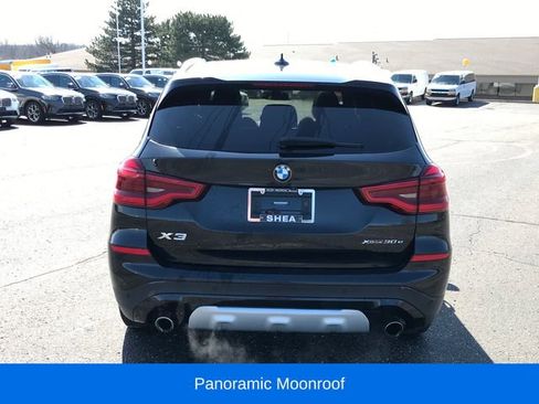 Used 2021 BMW X3 xDrive30e image 4