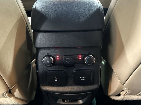 Used 2017 Ford Explorer Limited w/ Equipment Group 301A AWD/4WD image 36