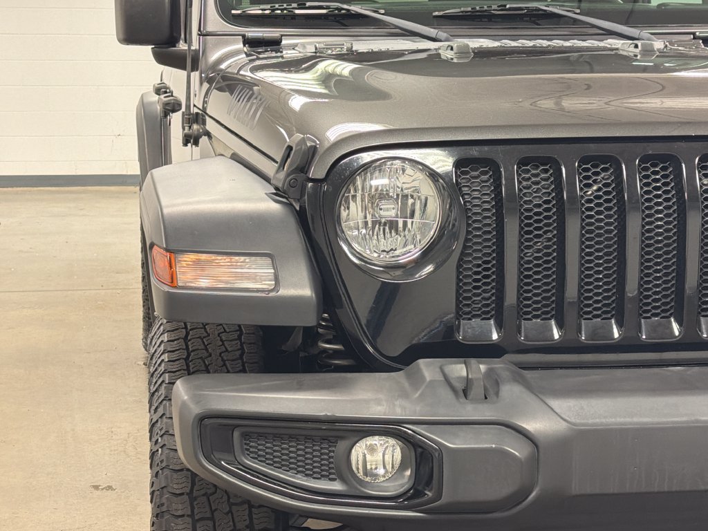 Used 2022 Jeep Wrangler Unlimited Sport AWD/4WD image 5