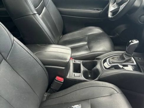 Used 2020 Nissan Rogue SL w/ Premium Package AWD/4WD image 10