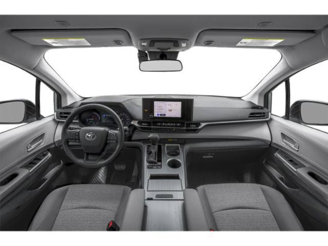 Used 2026 Toyota Sienna LE AWD/4WD image 10