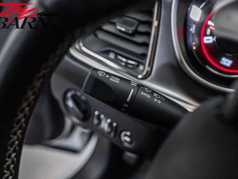 Used 2021 Dodge Challenger SRT Hellcat image 33