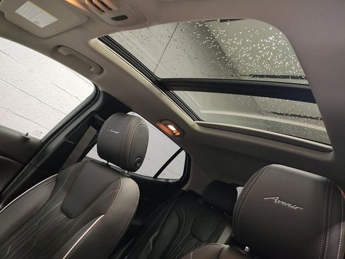 New 2026 Buick Encore GX Avenir w/ Avenir Technology Package image 27