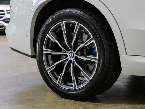 Used 2019 BMW X5 xDrive40i w/ M Sport Package image 53