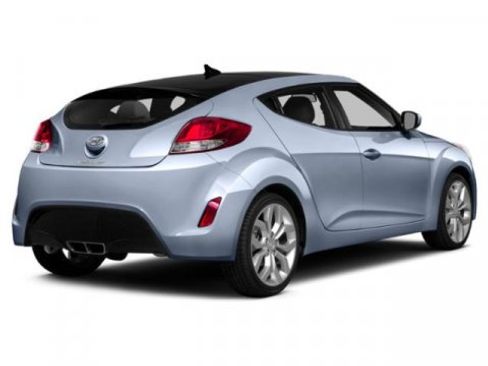Used 2015 Hyundai Veloster RE:FLEX Edition image 2