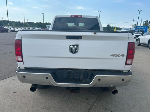 Used 2018 RAM 2500 Tradesman w/ Chrome Appearance Group AWD/4WD image 6
