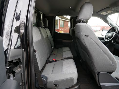 Certified 2021 Ford F150 XLT w/ Equipment Group 302A High image 9