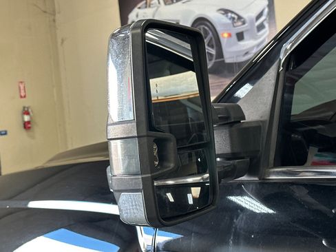 Used 2016 Chevrolet Silverado 1500 High Country image 51