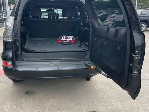 Used 2021 Lexus GX 460 Premium w/ Premium Package AWD/4WD image 5