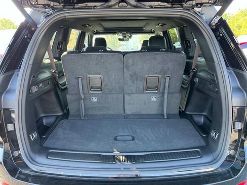 New 2025 Jeep Grand Cherokee L Limited w/ Luxury Tech Group II image 20