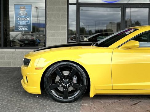 Used 2010 Chevrolet Camaro SS w/ RS Package RWD image 81