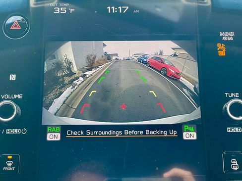 Used 2020 Subaru Legacy Limited image 27