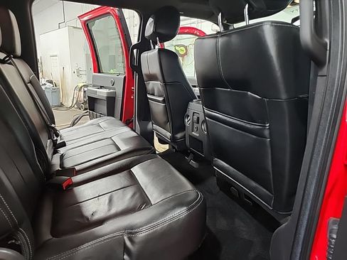 Used 2016 Ford F250 Lariat w/ Lariat Ultimate Package AWD/4WD image 18