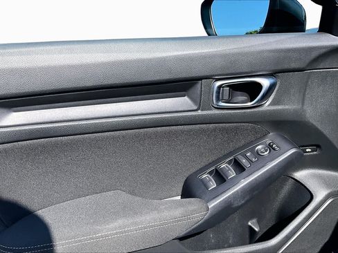 Used 2023 Honda Civic Sport image 21
