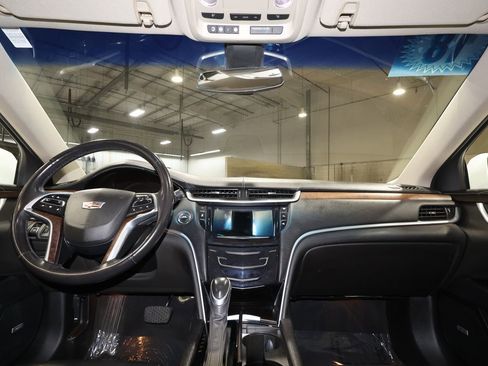 Used 2018 Cadillac XTS Luxury image 29