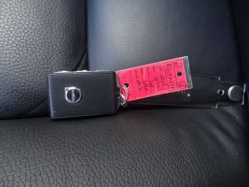 Used 2024 Volvo S60 B5 Plus image 37