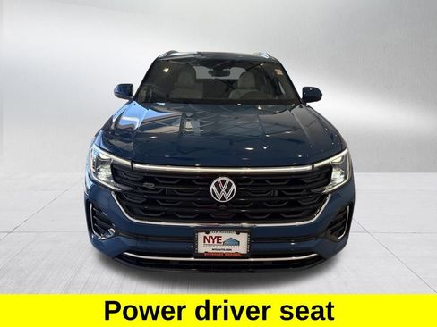 New 2026 Volkswagen Atlas Cross Sport SEL Premium R-Line image 8