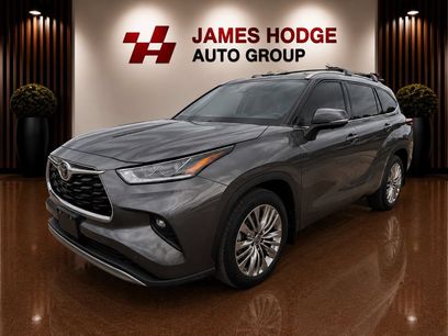 Certified 2024 Toyota Highlander Platinum