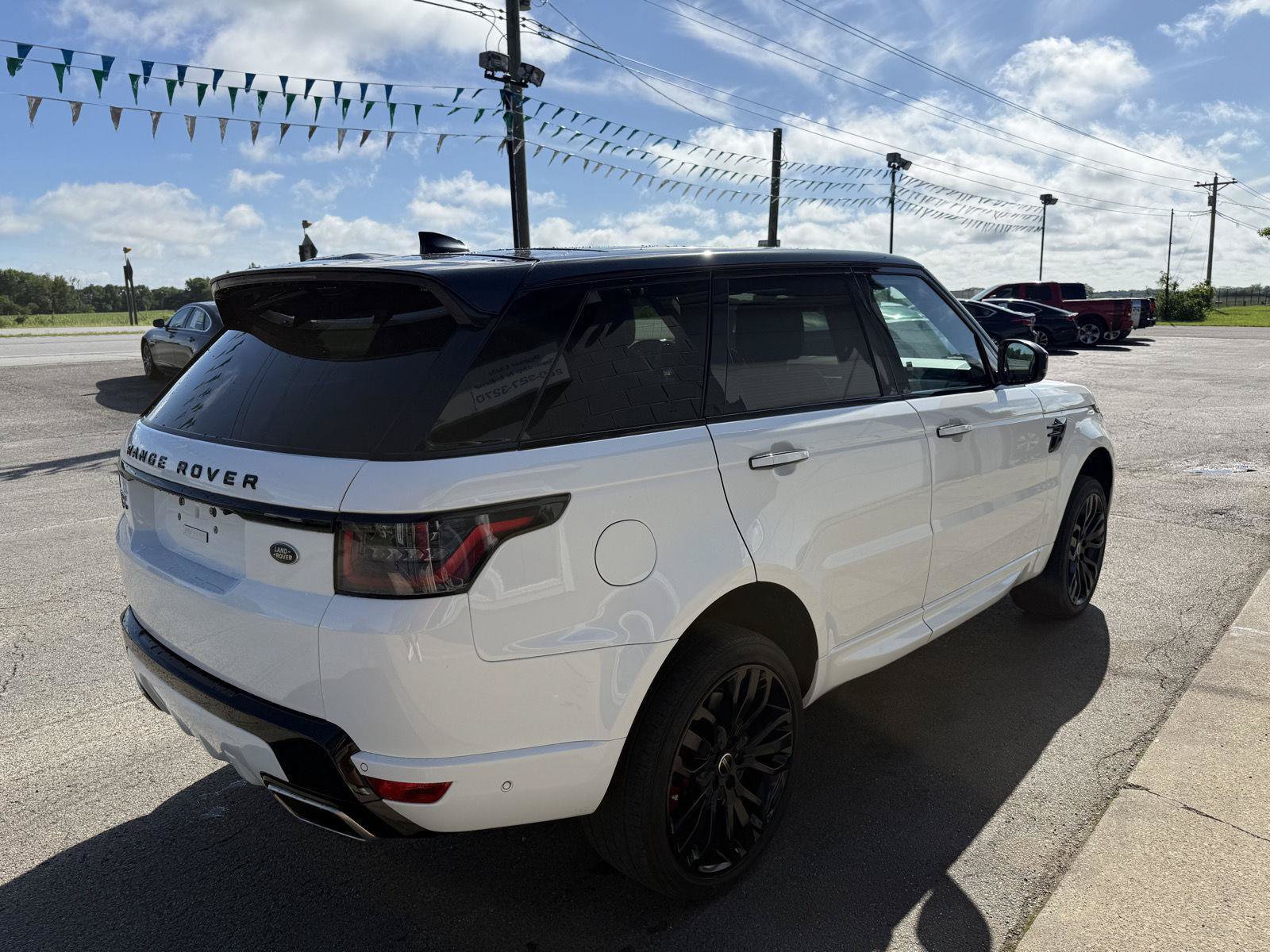 Used 2022 Land Rover Range Rover Sport HST AWD/4WD image 7