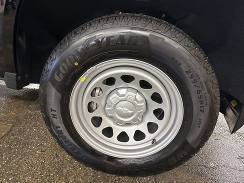 New 2026 Chevrolet Colorado W/T image 9