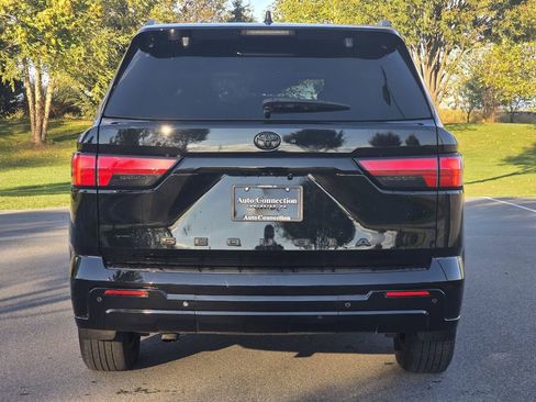 Used 2024 Toyota Sequoia Limited image 7